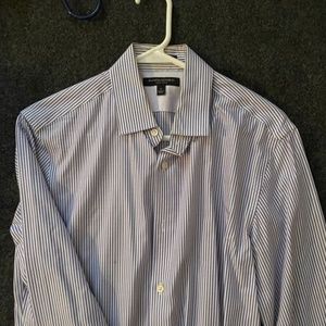 Banana Republic Mens white purple stripe dress shirt Size small